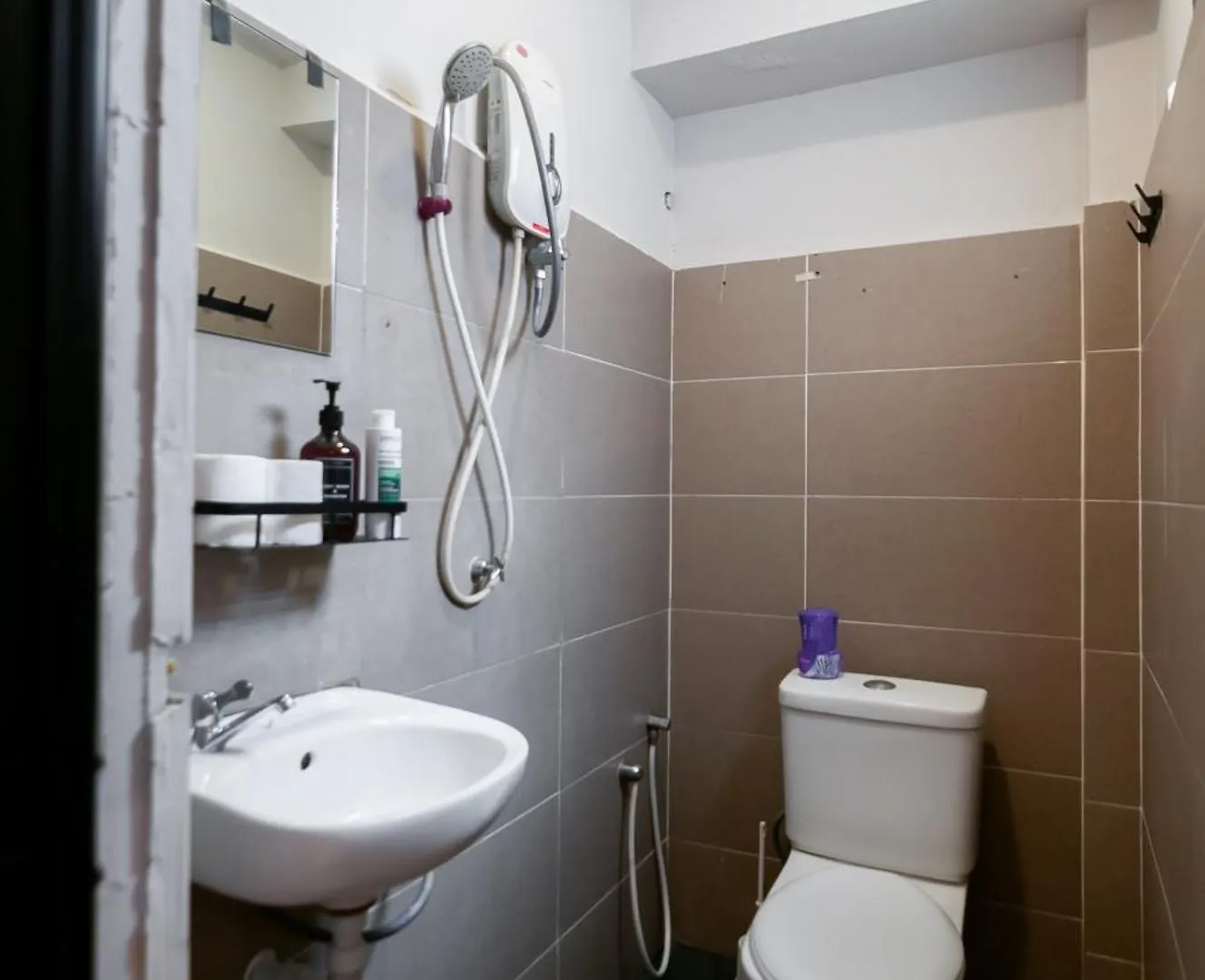Aayu Muntri George Town Penang Hostel