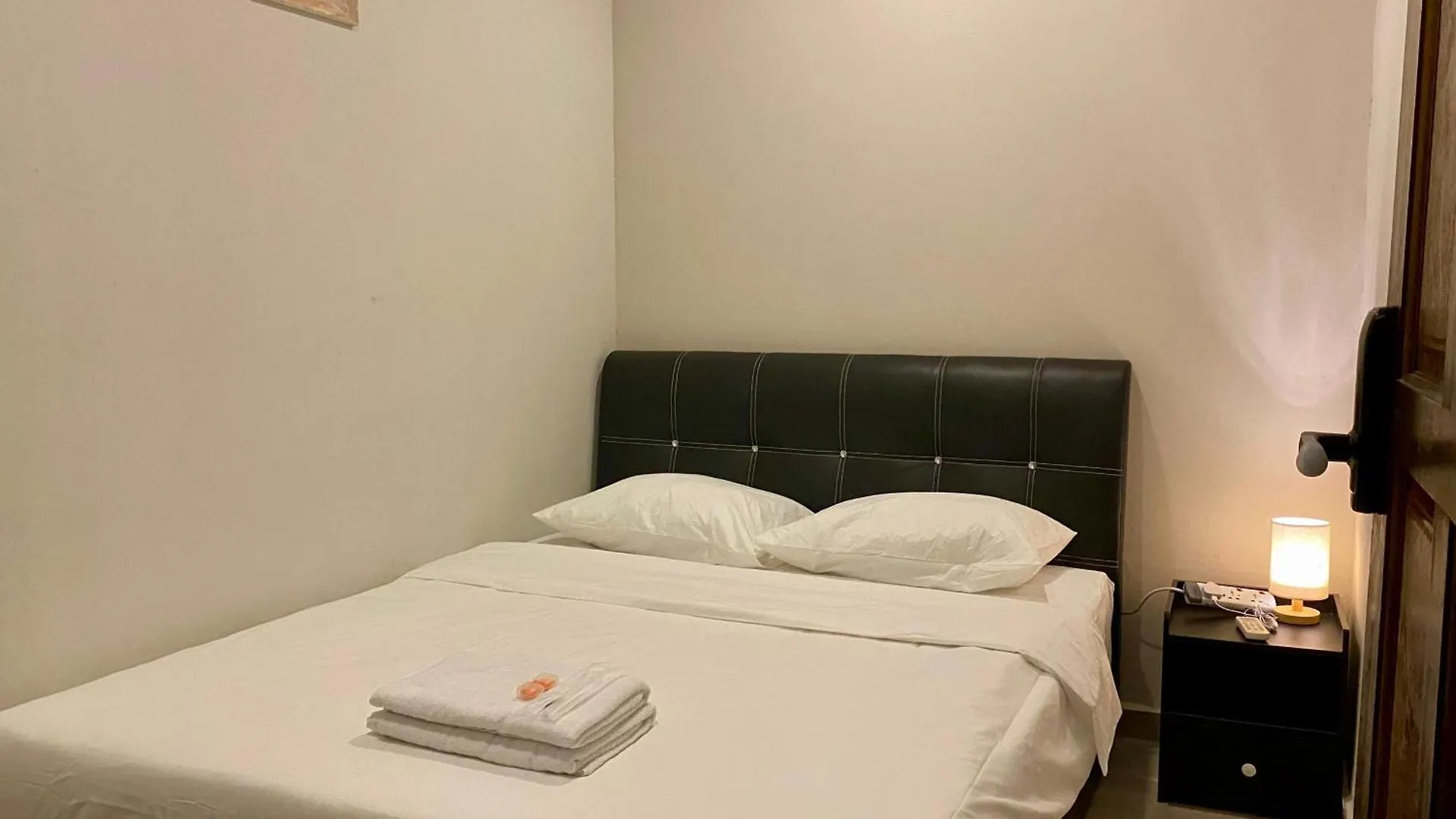 Aayu Muntri George Town Penang Hostel